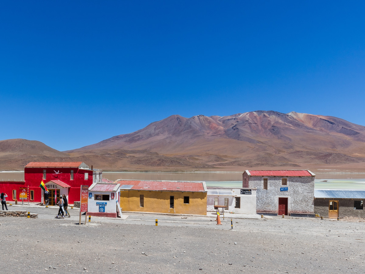 Buildings and mountain in Bolivia